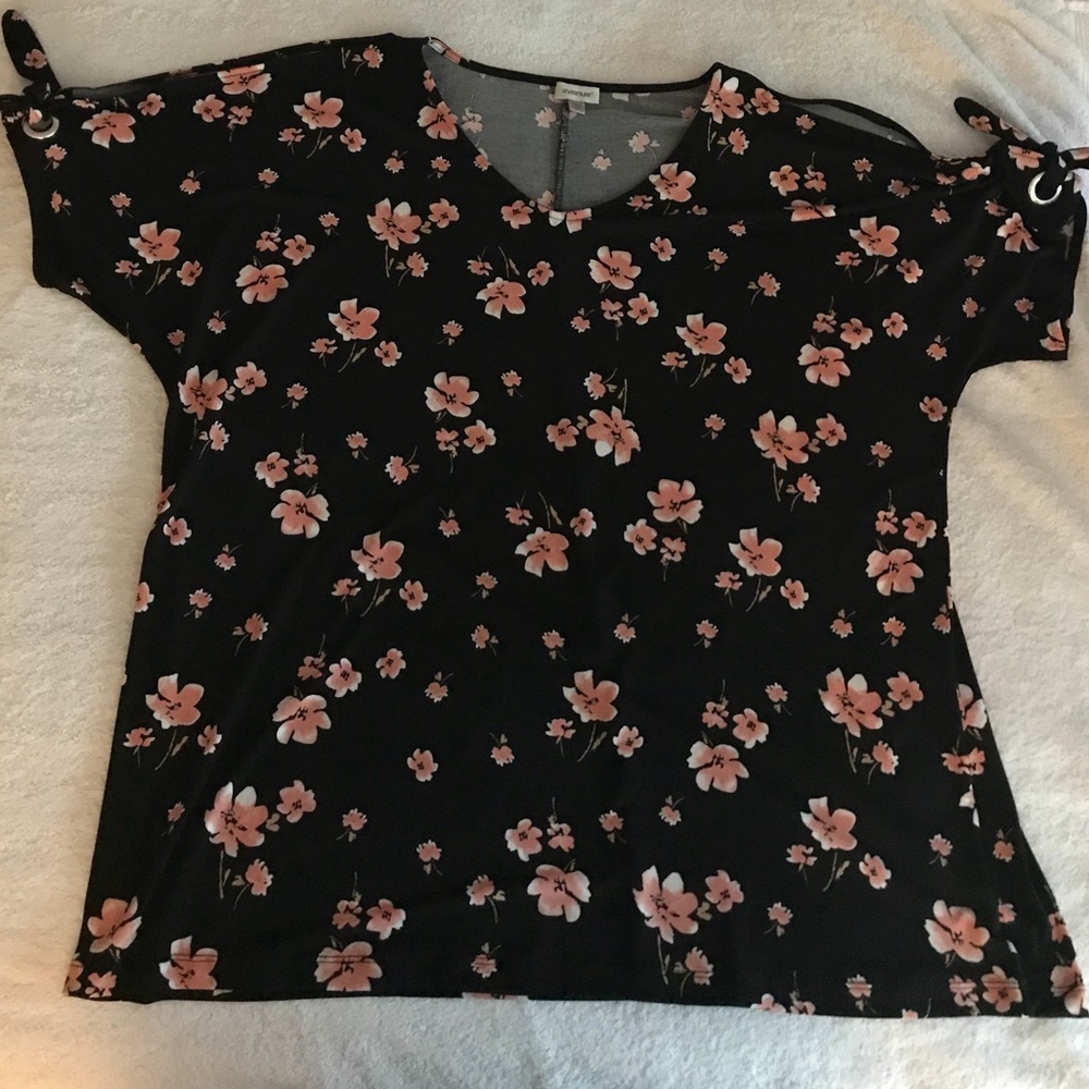 Avenue cold shoulder top